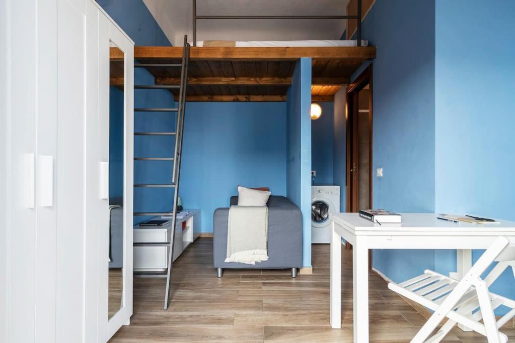 Watt Flexyrent Apt. Aircon And Wifi Apartment